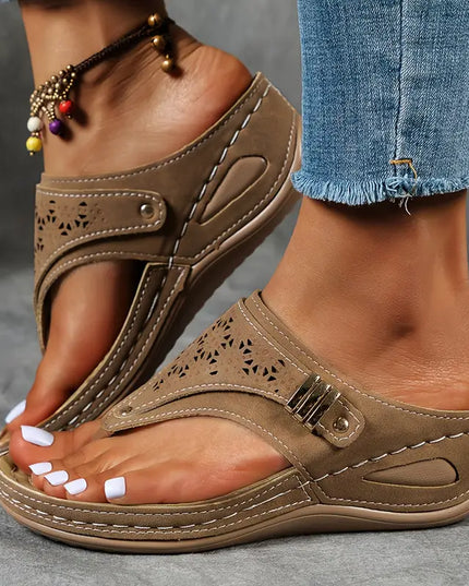 HANNAH - BREATHABLE SANDALS