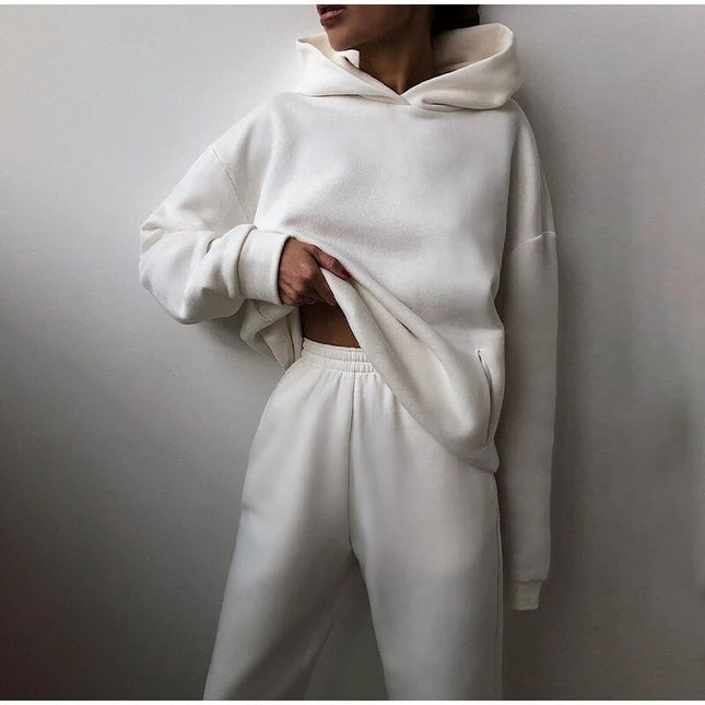 LAYLA - CASUAL HOODED SWEATSUIT FOR A RELAXED & STYLISH LOOK