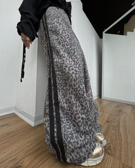 LAYLA- LEOPARD PRINT WIDE LEG PANTS WITH SIDE STRIPES