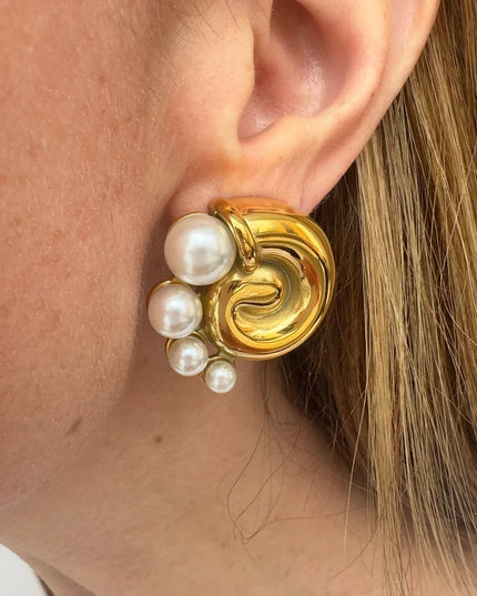 MALAYA - LUXURIOUS PERAL EARRINGS