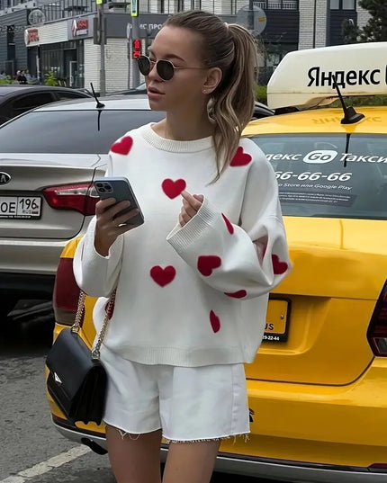 ARIA- OVERSIZED KNIT SWEATER WITH CUTE HEART PRINT